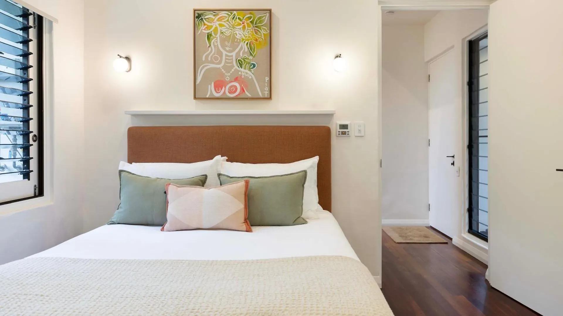 Sea Pavilion - Luxury Home Sleeps 12 Guests Port Douglas